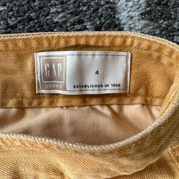 Gap Size 4 Yellow Gold Mini Skirt - Picture 5 of 6